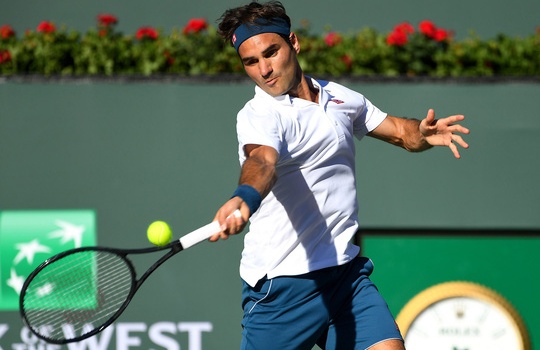 Vì sao Federer thua chung kết, lỡ hẹn danh hiệu thứ 101?