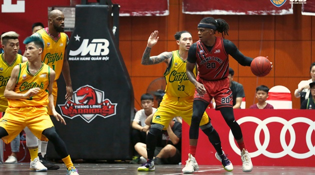 Cạnh tranh nghẹt thở, Thang Long Warriors kết liễu nhà vua