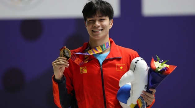 SEA Games 30 ngày 05/12: Hân hoan bơi lội, quần vợt, Bóng đá hưởng trọn niềm vui
