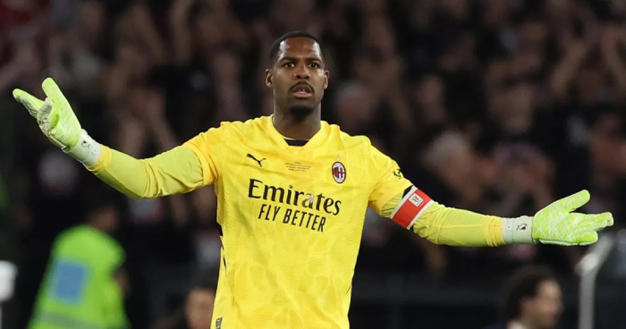 0_mike-maignan-ac-milan.j