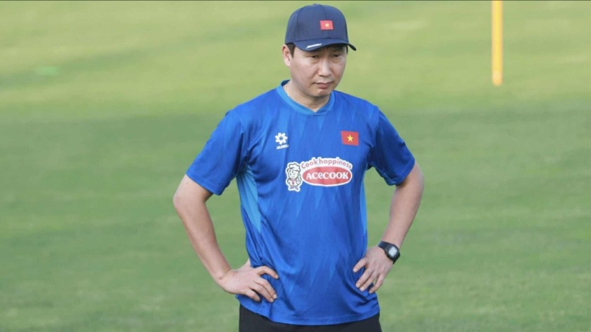 888748332_536854316kim-sang-sik-vietnam-malaysia-6843edff6290b