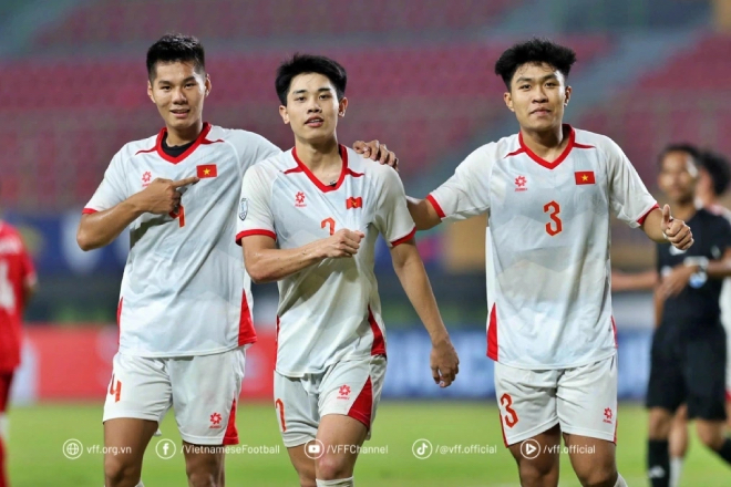u23-viet-nam-lot-vao-ban-ket-su-that-phu-phang-nang-ganh-au-lo-edited-1753288592228.jpg