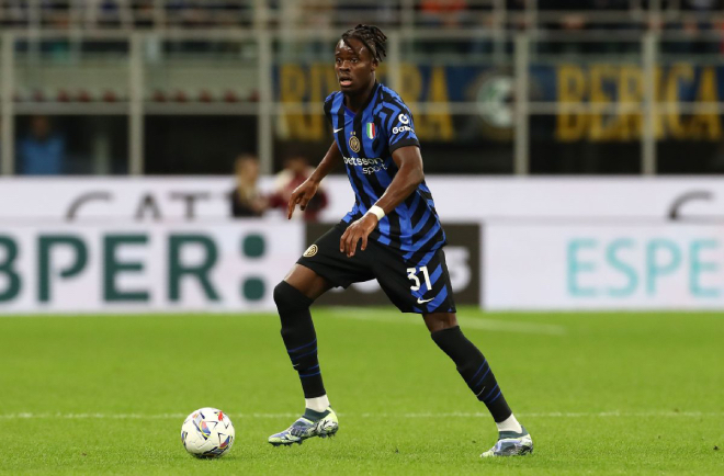 Yann-Bisseck-Inter-Milan-1-1-1200x789-2