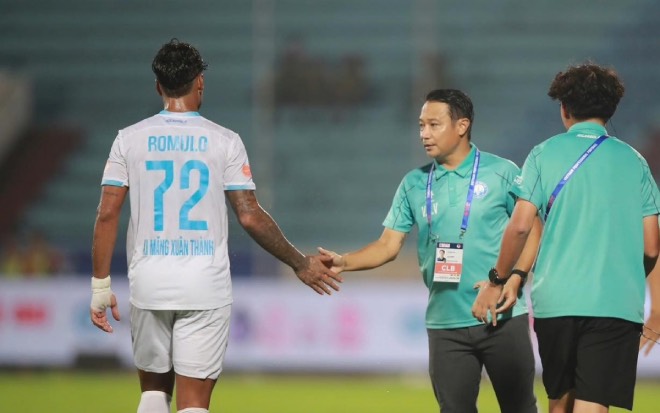 v.league-nam-dinh-2-2