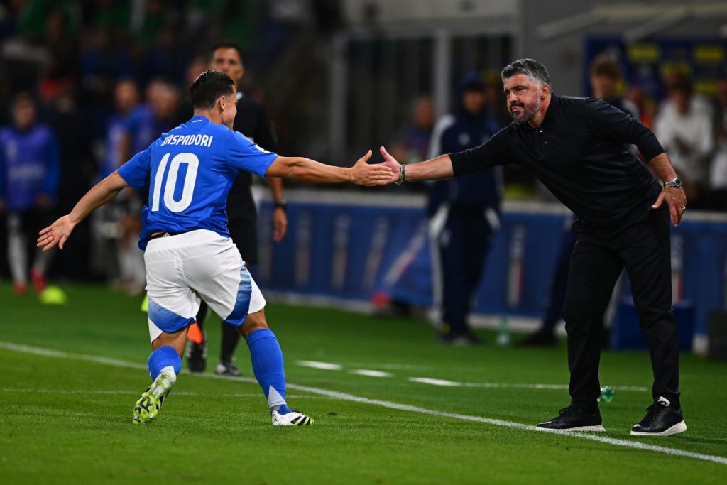 Gennaro-Gattuso-Giacomo-Raspadori-Italy-Estonia-1024x683