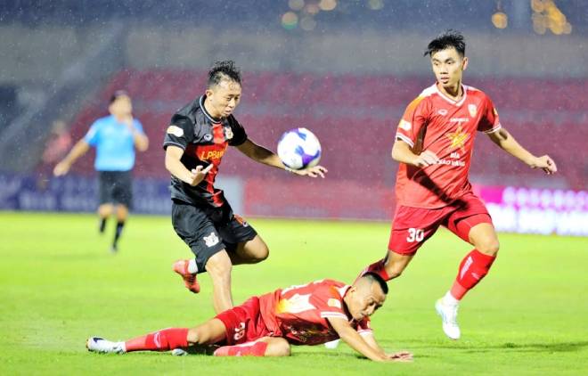 chau_ngoc_quang_chan_thuong