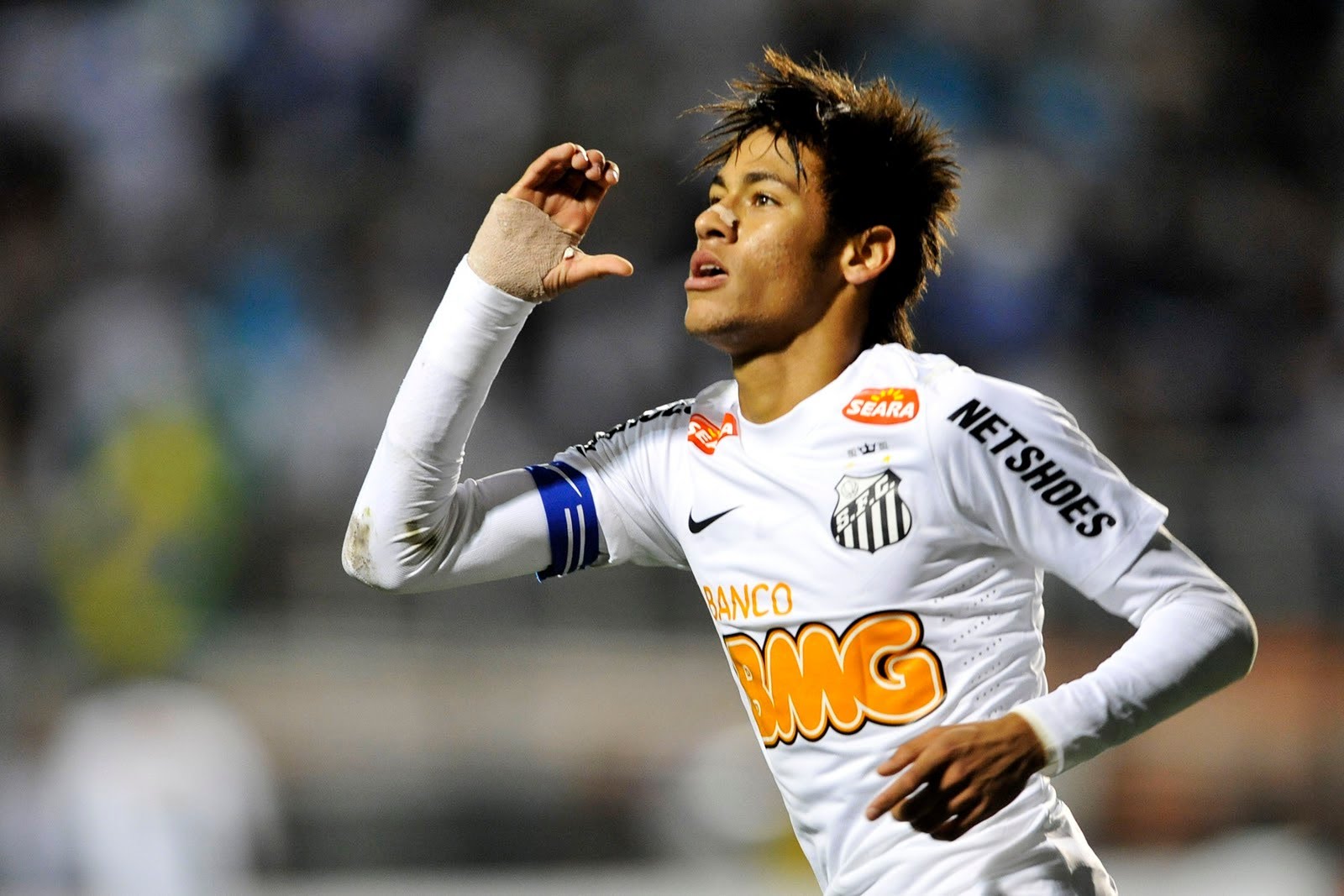 Neymar thời còn tung hoành Santos