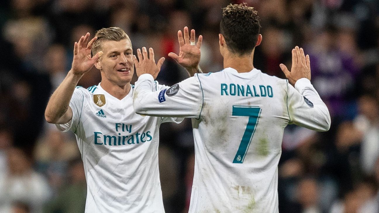 Tôi đã đi qua nhà và bảo Ronaldo hãy im lặng'