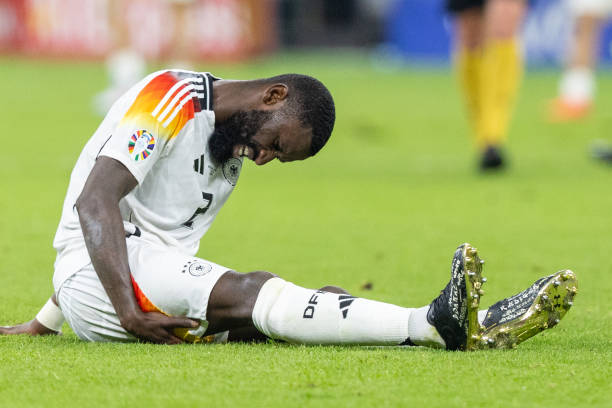 Sau Jonathan Tah, tuyển Đức nguy cơ mất thêm trụ cột