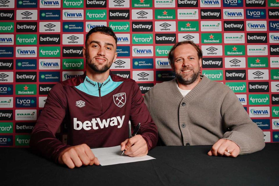 CHÍNH THỨC! Max Kilman gia nhập West Ham, giá 40 triệu bảng