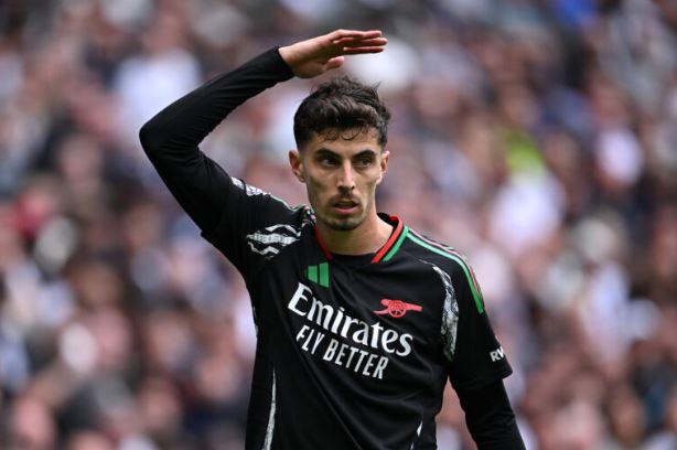 Kai Havertz tỏa sáng rực rỡ trong vai trò mới cho Arsenal