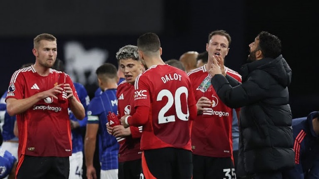 Ipswich Town 1-1 Man United: Amorim khởi đầu thất vọng