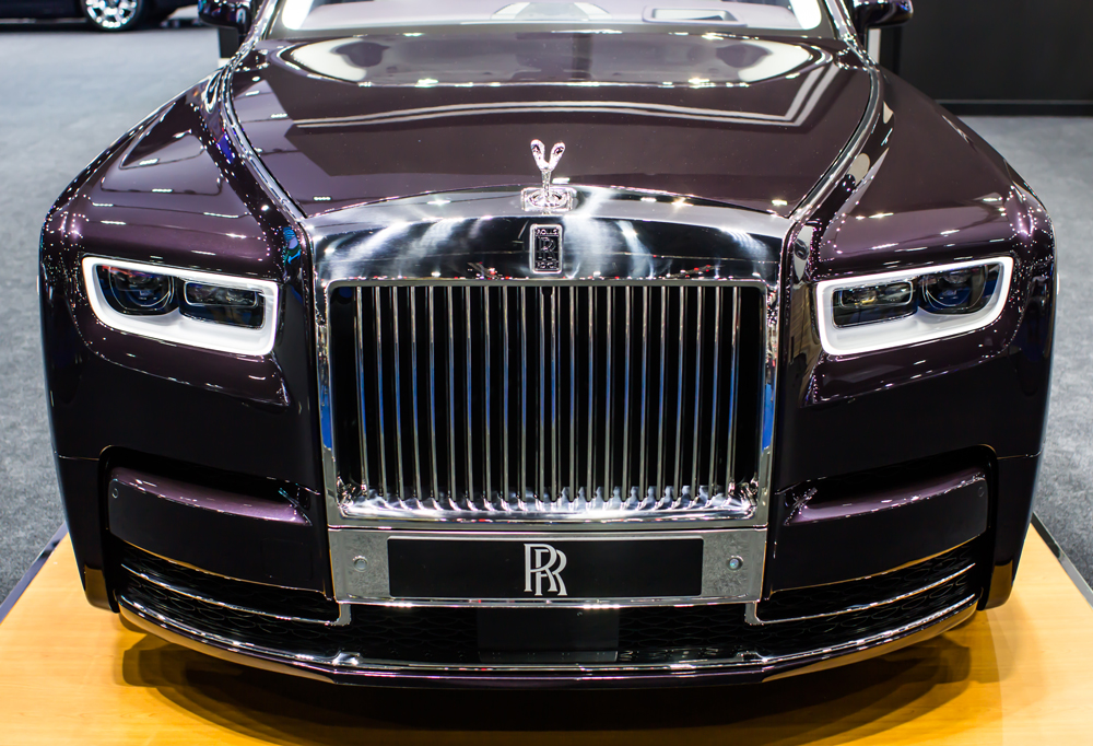 Rolls-Royce-Phantom-VIII-