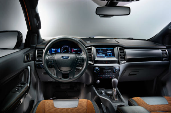 Ford-Ranger-Interior_O