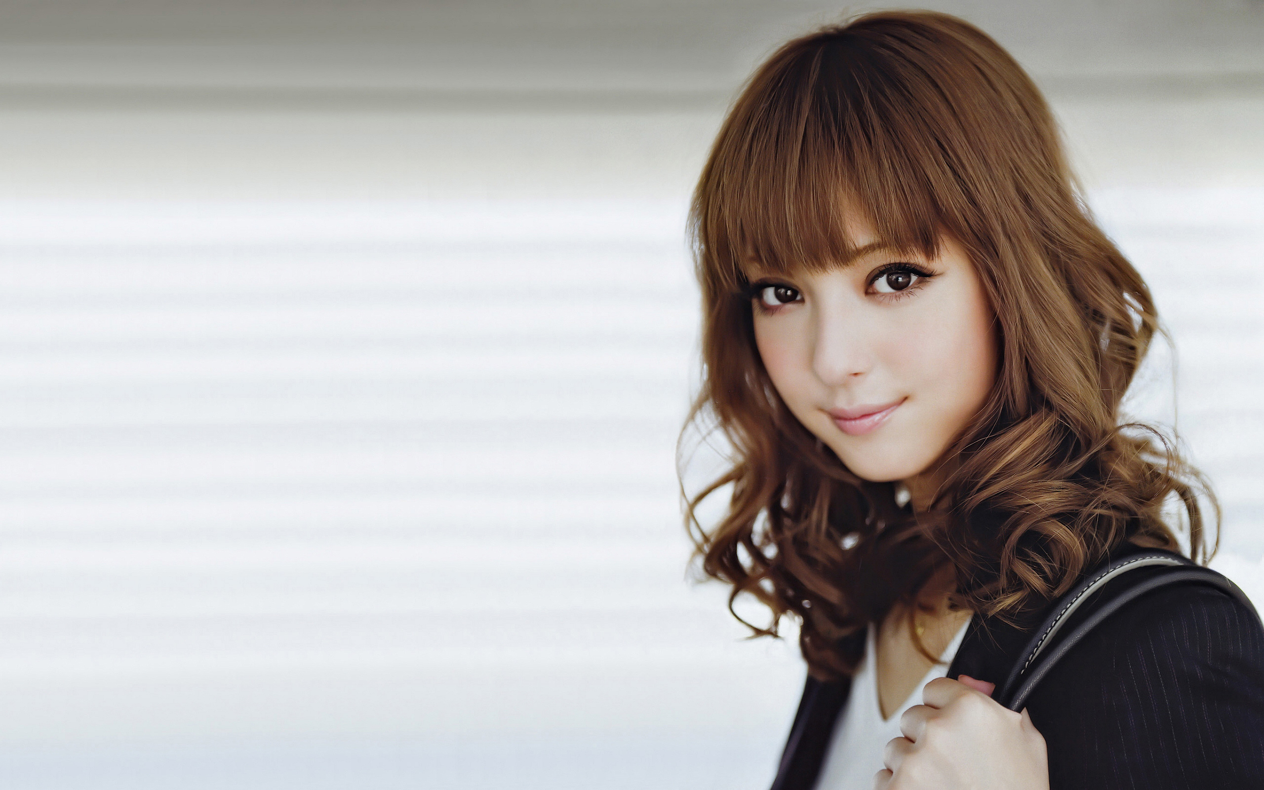 6838390-nozomi-sasaki-wal