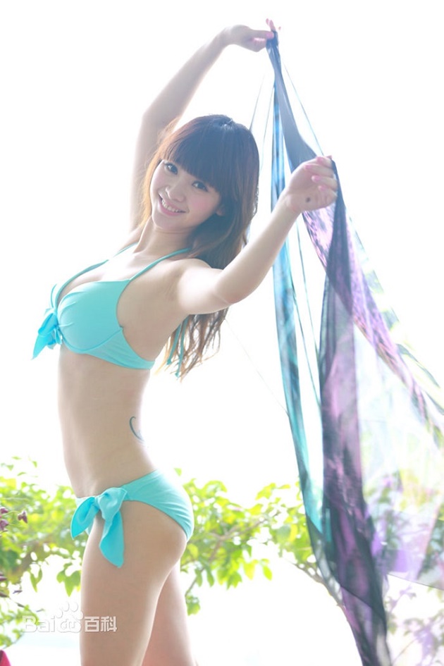 14898140928719-li---u-nha