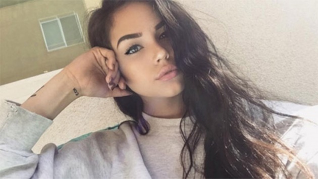 150840_selena-8-2053