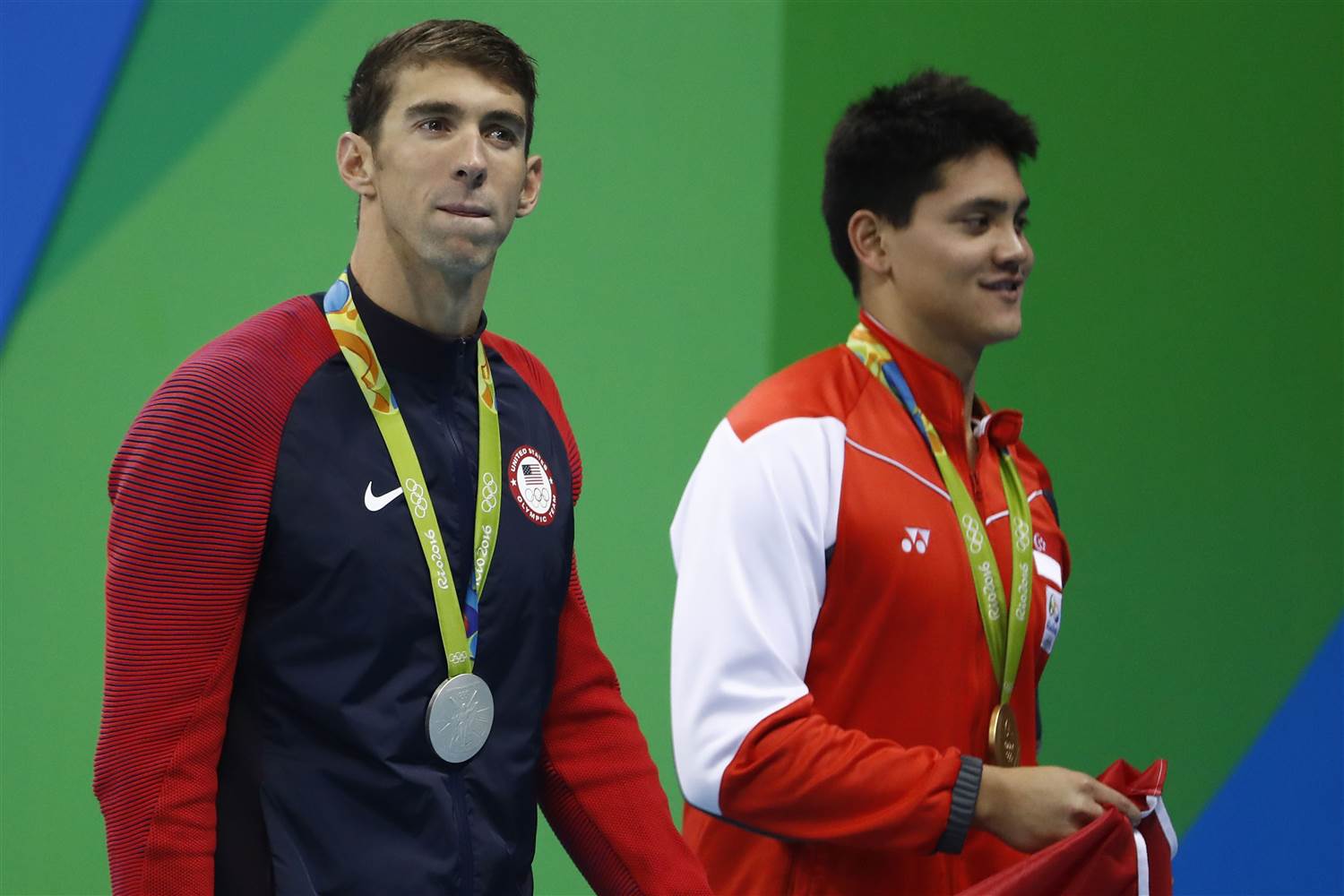 160813-olympics-phelps-schooling-gold-result-550a-0550_24305927d00d51337c7446b4bcba601a.nbcnews-ux-2880-1000