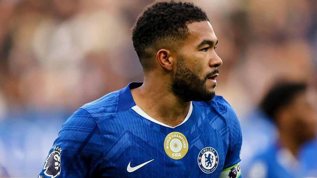 Vết rách sâu ở ống đồng: Reece James rút khỏi tuyển Anh, CĐV Chelsea lo ...