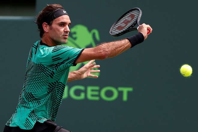 Federer-tennis-3