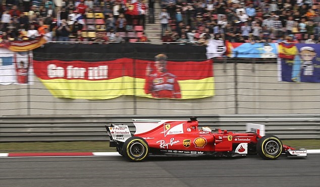 Hamilton-F1-China-3