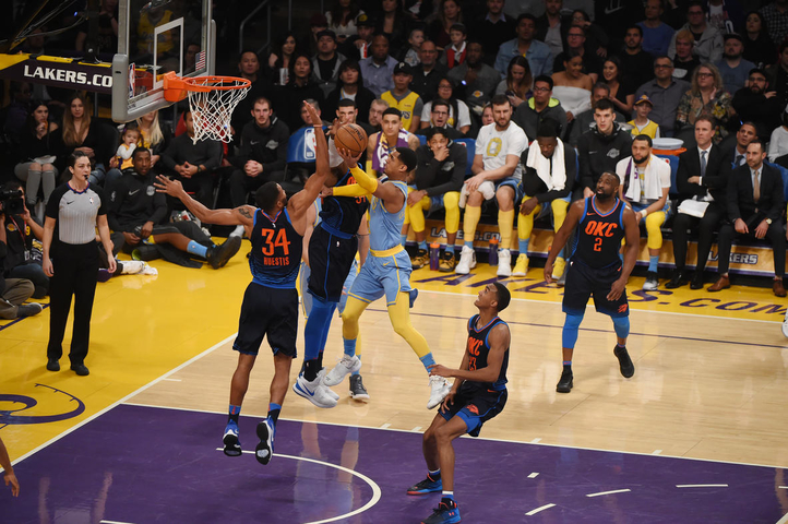 Thunder-Lakers-23