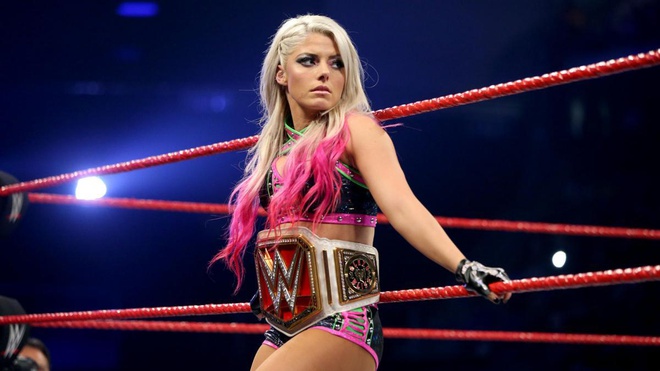 Alexa-Bliss-01