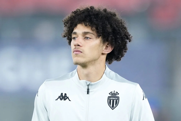 Akliouche Tottenham 01