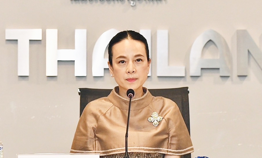Madam Pang 02