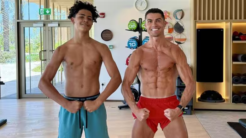 Ronaldo Cristiano Jr 01
