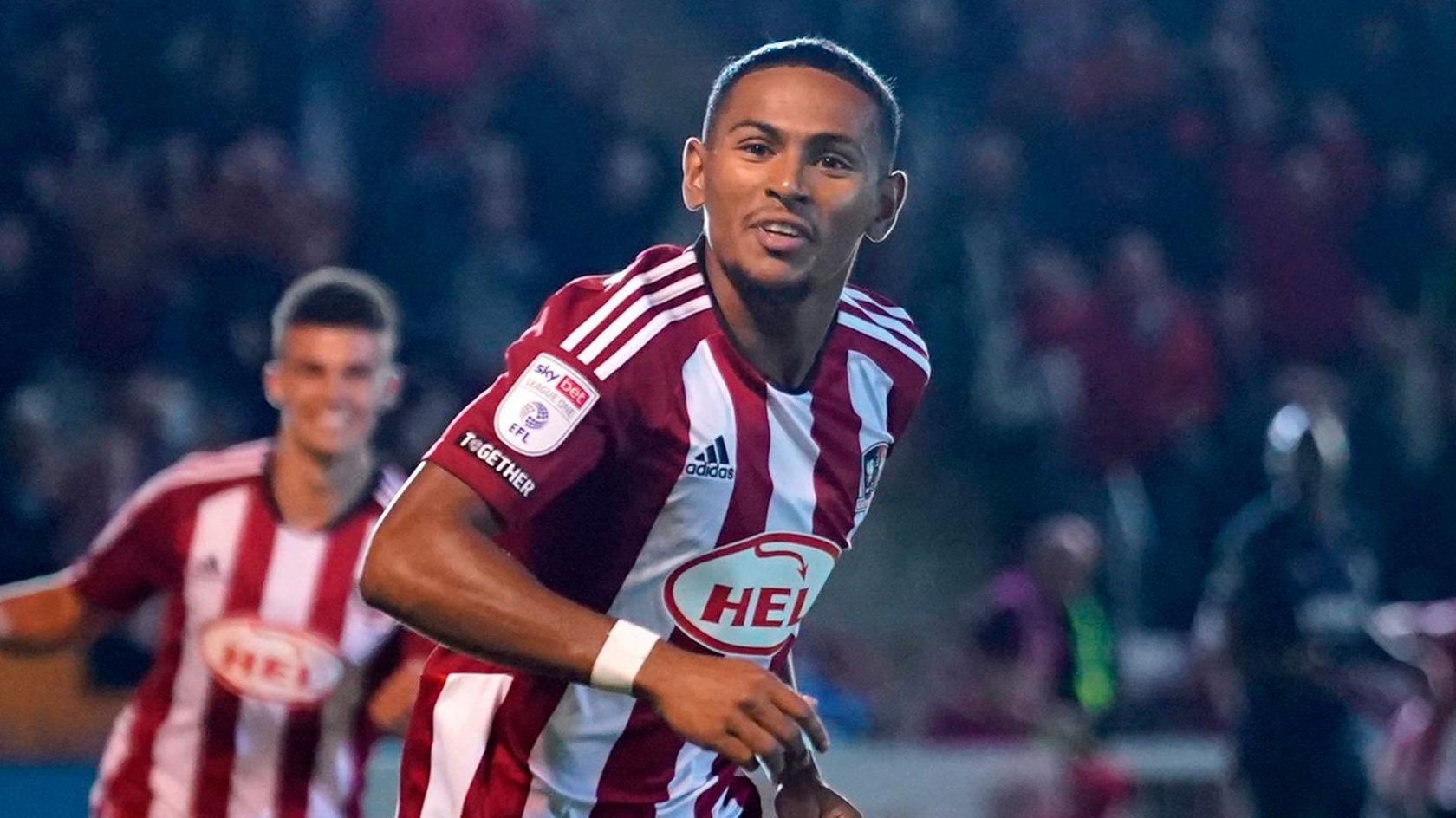 Demetri Mitchell 02