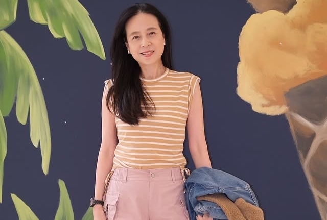 Madam Pang 12
