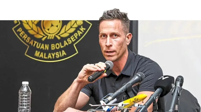 rob friend malaysia 01