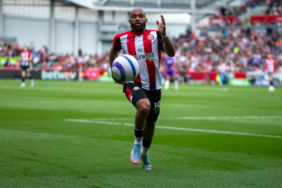 Bryan Mbeumo 06
