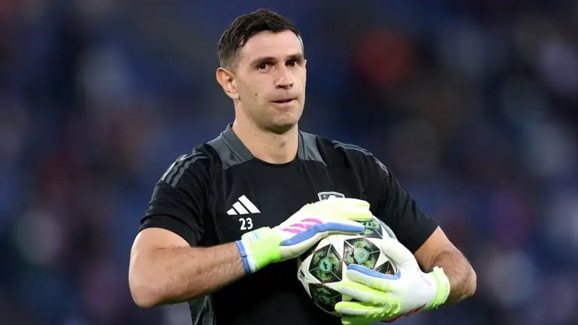 Emiliano Martinez 02