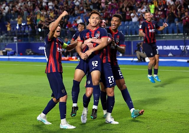 JDT 02