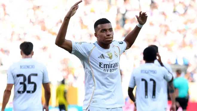 Kylian Mbappe 04