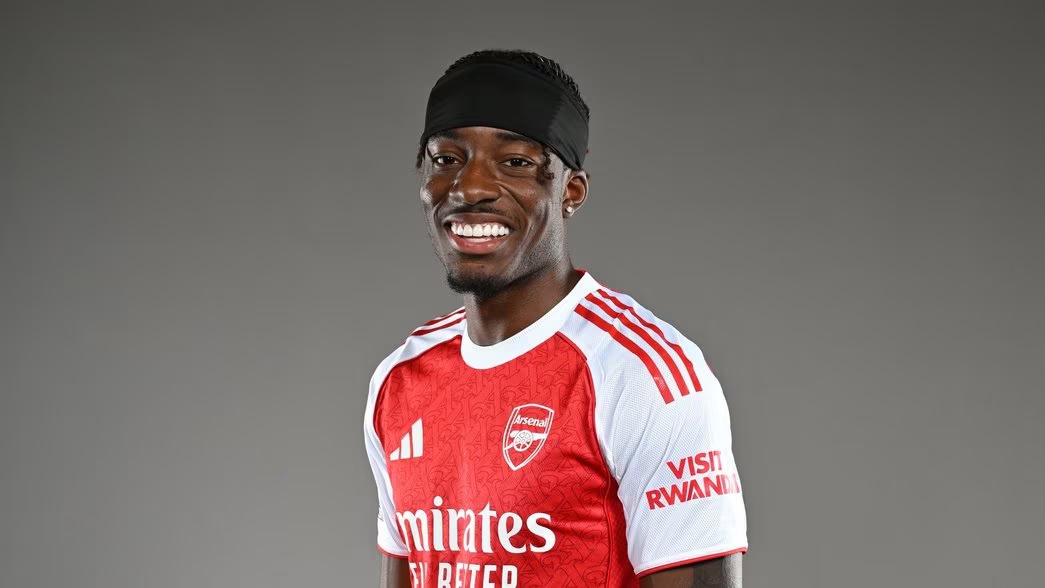 Madueke 01