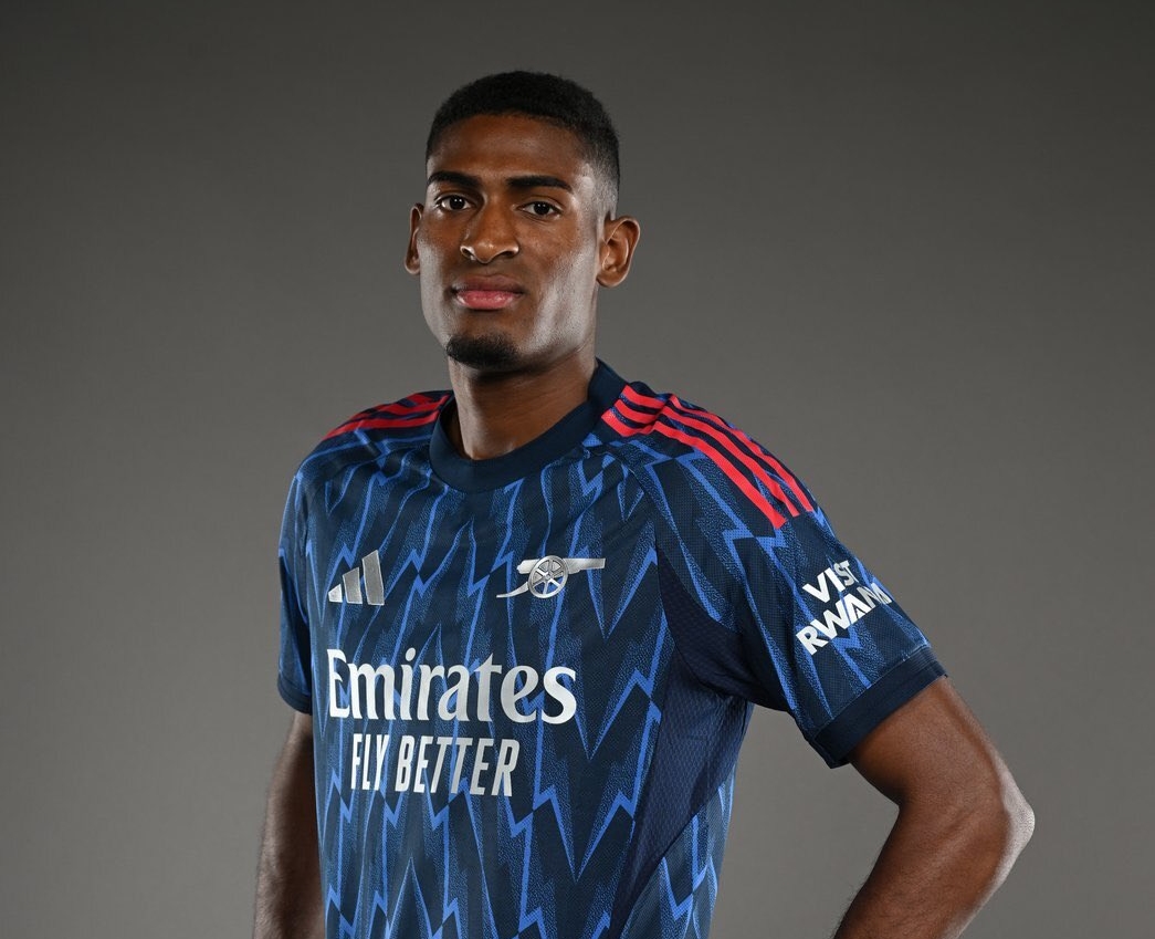 Cristhian Mosquera 14