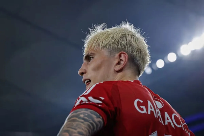 Alejandro Garnacho 10