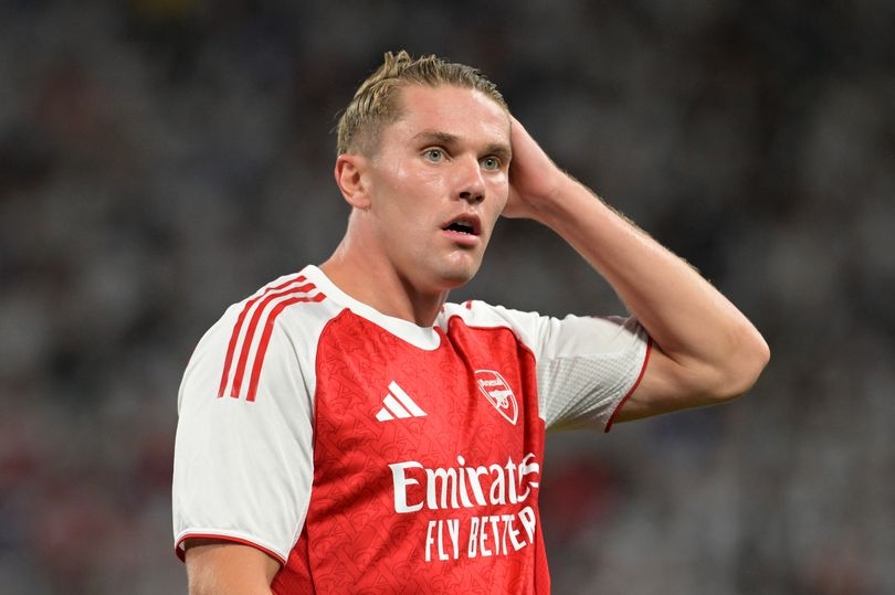 Viktor Gyokeres Arsenal 19