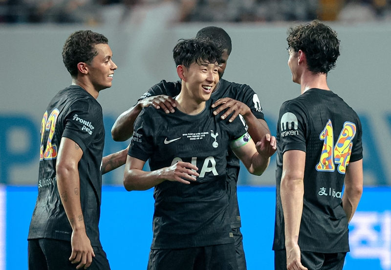 Son Heung-min 02