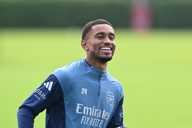 Reiss Nelson 01