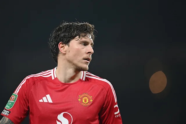 Victor Lindelof 01