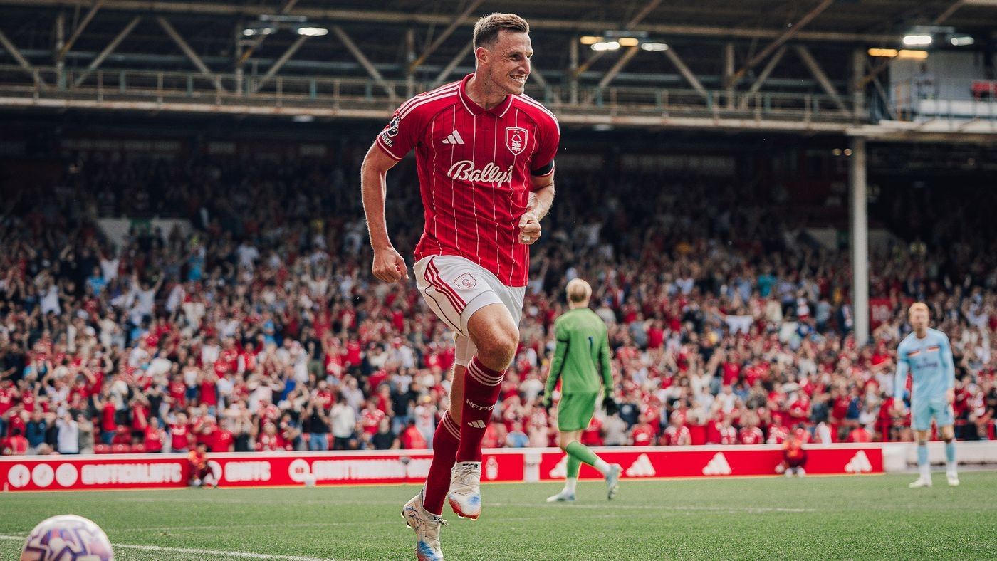 Nottingham Forest 01