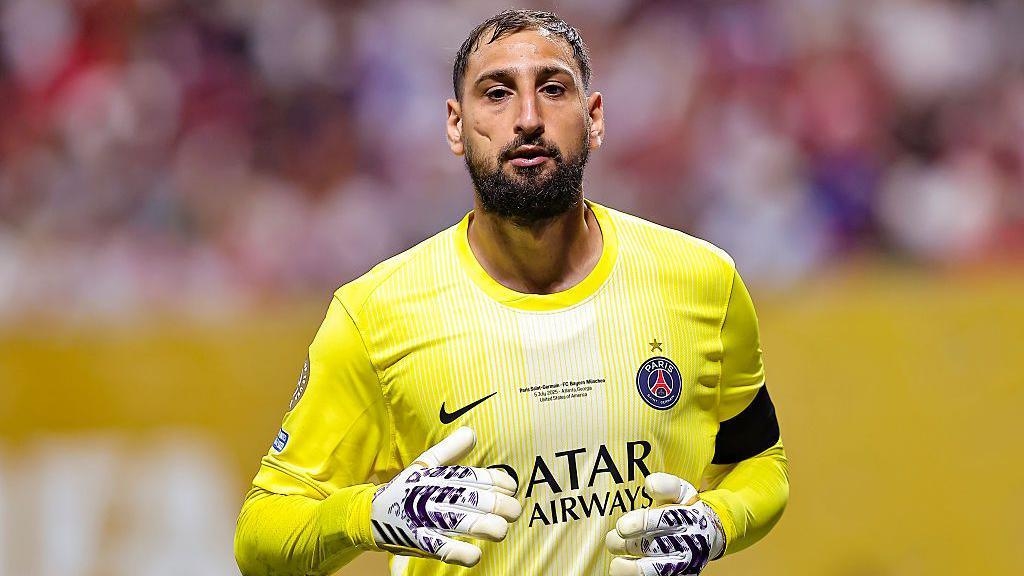 Gianluigi Donnarumma 10