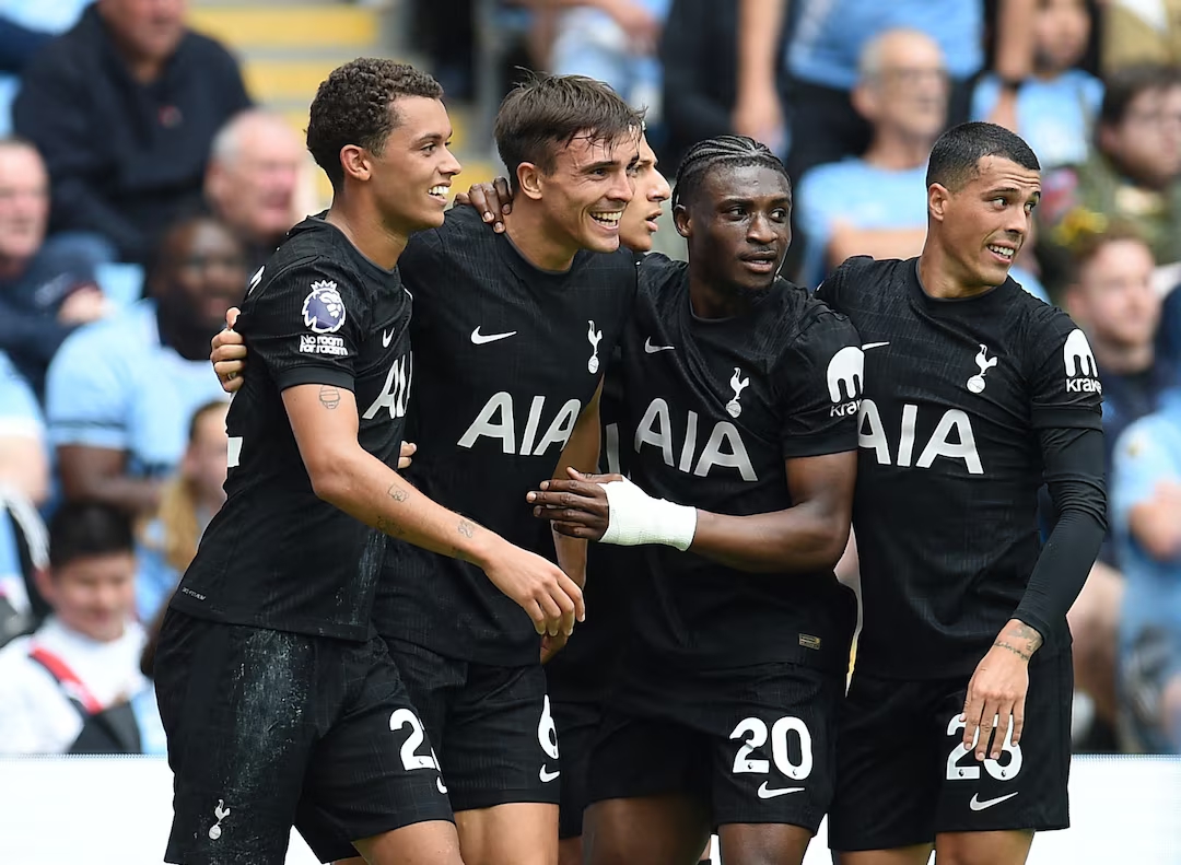 Tottenham Hotspur 01