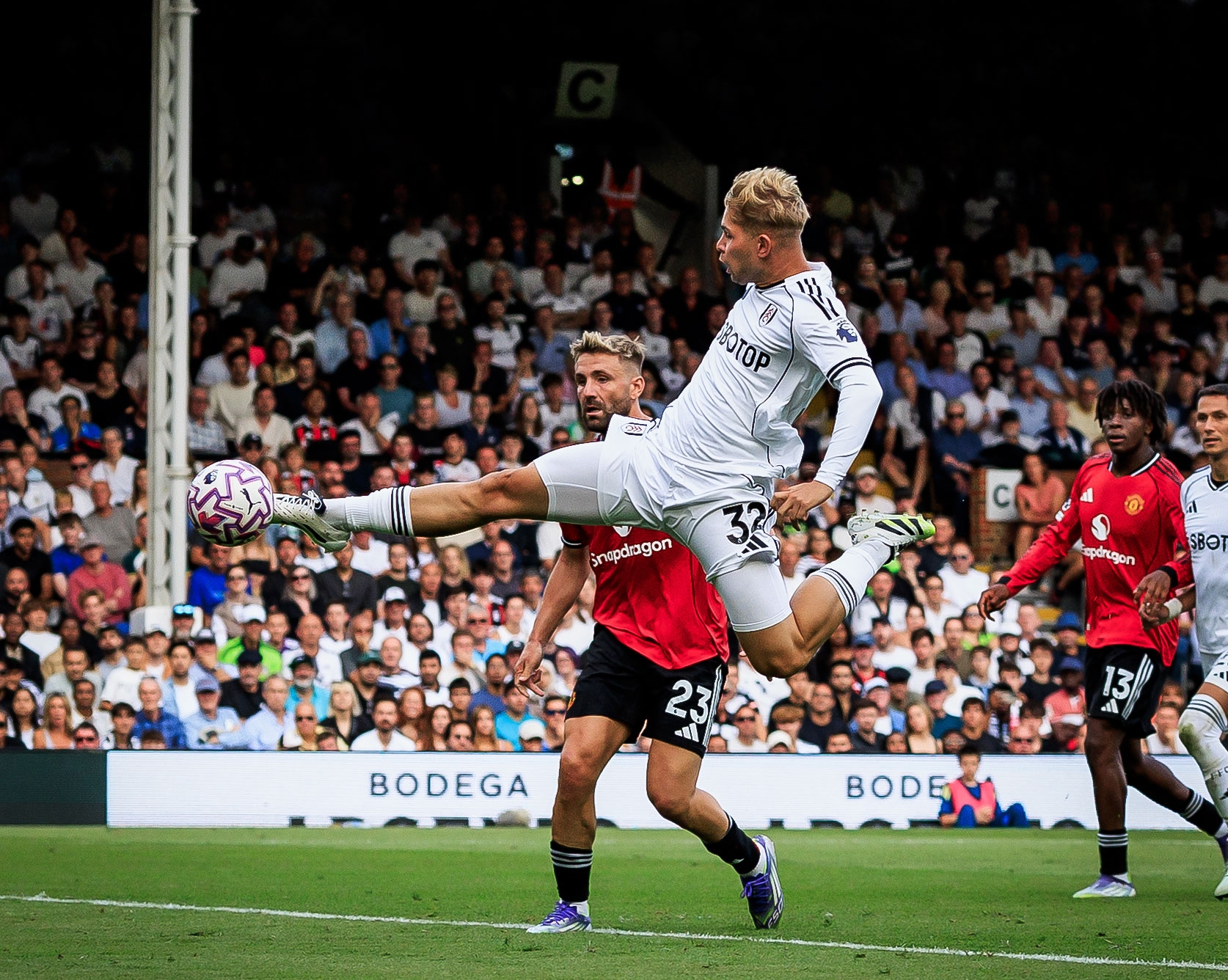 Emile Smith Rowe 01