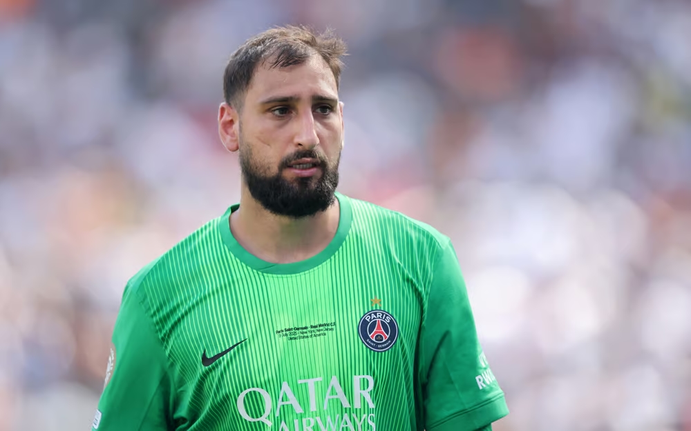 Gianluigi Donnarumma 12