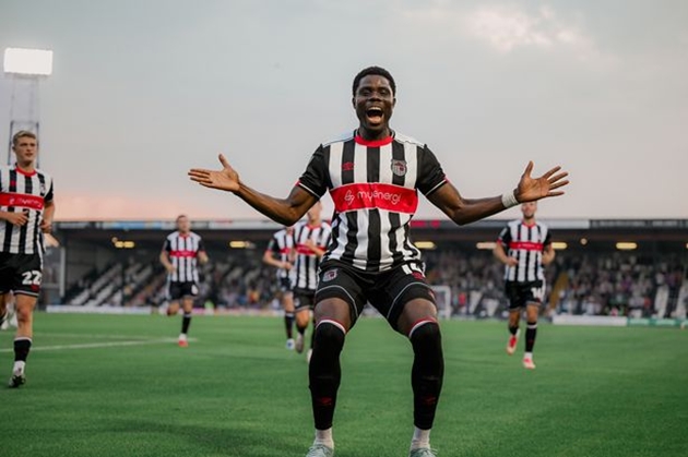 Grimsby Town 01